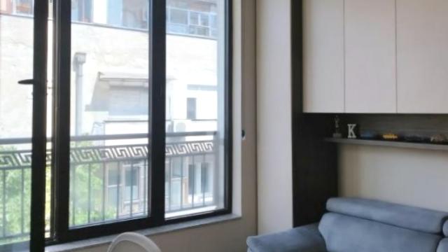 Stan, četvorosoban, Prodaja, 79m2, Centar, Savski venac, Risanska