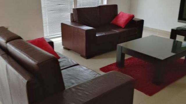 Kuća, Petosoban, Izdavanje, 200m2, Batajnica, Zemun, Kralja Vladislava