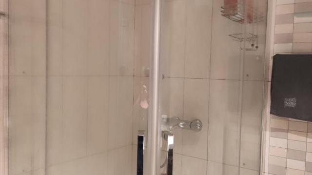 Kuća, Petosoban, Izdavanje, 200m2, Batajnica, Zemun, Kralja Vladislava