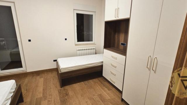 Stan, Trosoban, Izdavanje, 60m2, Severni bulevar, Zvezdara, Uroša Trojanovića