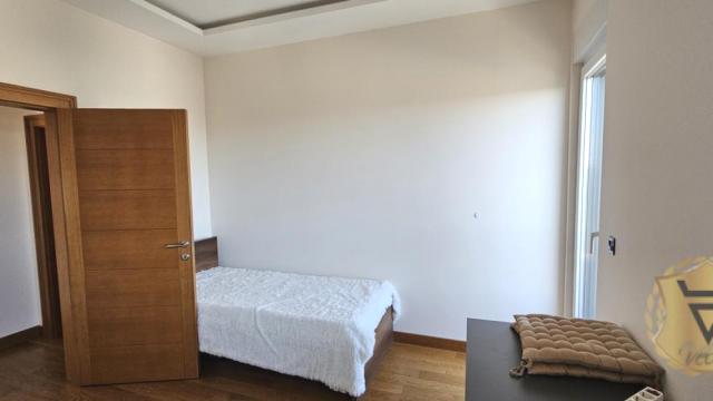 Stan, Trosoban, Izdavanje, 60m2, Severni bulevar, Zvezdara, Uroša Trojanovića