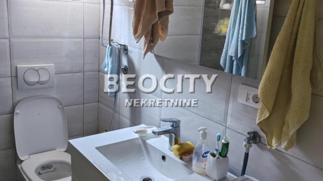 Stan, Trosoban, Prodaja, 68m2, Petlovo brdo, Rakovica, Georgija Ostrogorskog