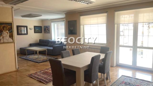 Stan, četvorosoban, Izdavanje, 130m2, Hram svetog Save, Vračar, Sokolska