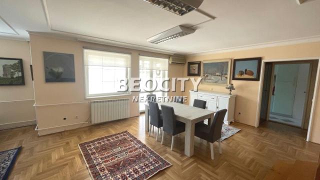 Stan, četvorosoban, Izdavanje, 130m2, Hram svetog Save, Vračar, Sokolska