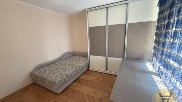 Stan, Troiposoban, Izdavanje, 75m2, Filmski grad, Čukarica, Aljehinova