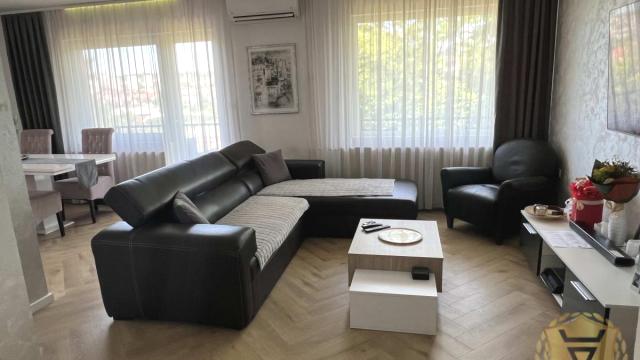 Stan, Trosoban, Izdavanje, 86m2, Košutnjak, Čukarica, Crnojevića