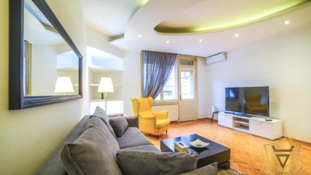 Stan, Trosoban, Izdavanje, 73m2, Dorćol, Stari grad, Kapetan Mišina