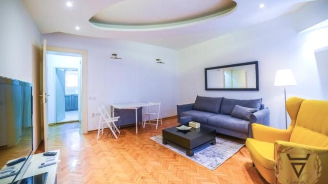 Stan, Trosoban, Izdavanje, 73m2, Dorćol, Stari grad, Kapetan Mišina