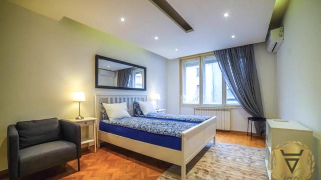 Stan, Trosoban, Izdavanje, 73m2, Dorćol, Stari grad, Kapetan Mišina