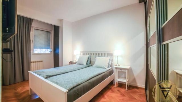 Stan, Trosoban, Izdavanje, 73m2, Dorćol, Stari grad, Kapetan Mišina