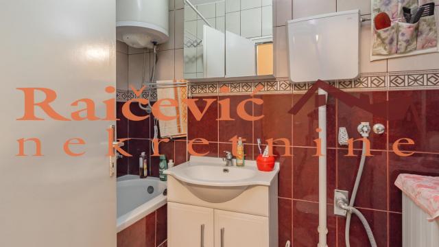 Stan, Dvoiposoban, Prodaja, 78m2, Blok 62, Novi Beograd, Dusana Vukasovica