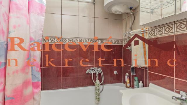 Stan, Dvoiposoban, Prodaja, 78m2, Blok 62, Novi Beograd, Dusana Vukasovica