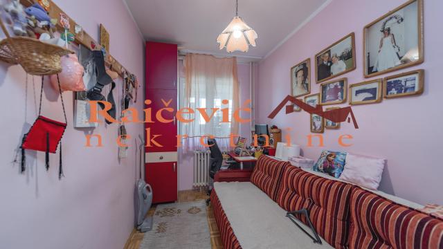 Stan, Dvoiposoban, Prodaja, 78m2, Blok 62, Novi Beograd, Dusana Vukasovica