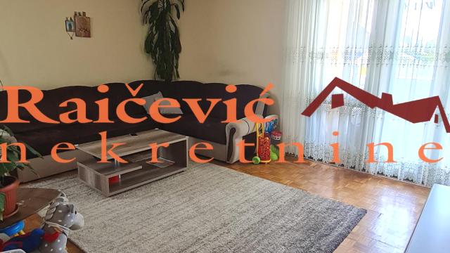 Stan, Trosoban, Izdavanje, 84m2, Vidikovac, Rakovica, Vidikovacki venac