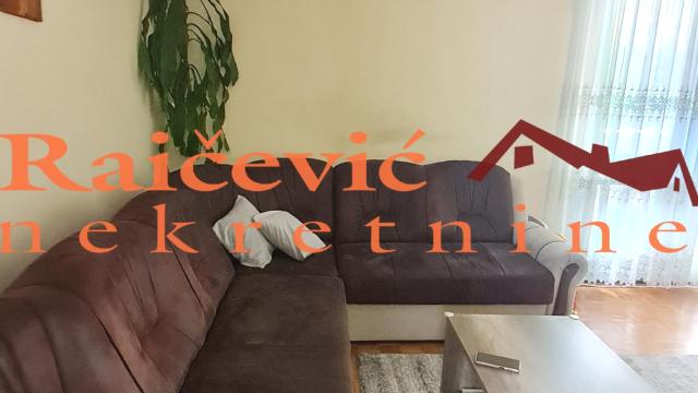 Stan, Trosoban, Izdavanje, 84m2, Vidikovac, Rakovica, Vidikovacki venac