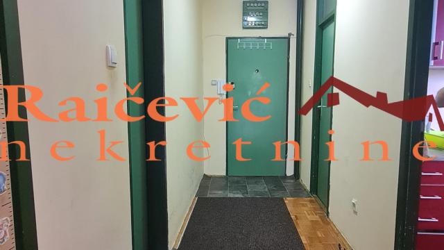 Stan, Trosoban, Izdavanje, 84m2, Vidikovac, Rakovica, Vidikovacki venac