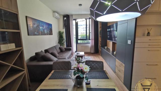 Stan, Trosoban, Izdavanje, 90m2, Beograd na vodi, Savski venac, Luke Ćelovića Trebinjca