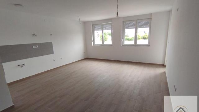 Stan, Troiposoban, Prodaja, 74m2, Veternik, Novi Sad, Novi Sad