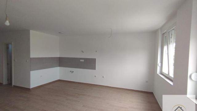 Stan, Troiposoban, Prodaja, 74m2, Veternik, Novi Sad, Novi Sad
