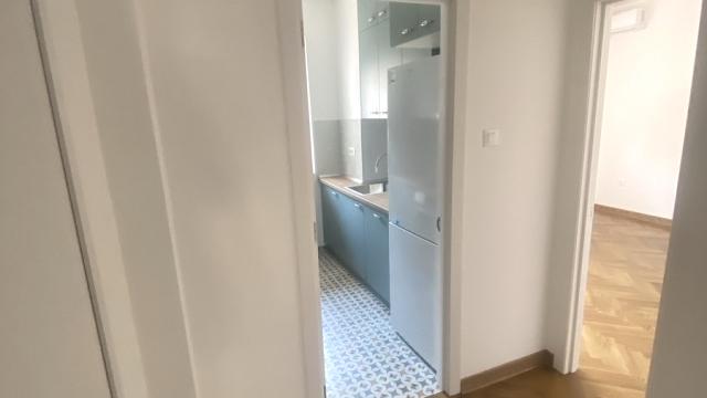 Stan, Trosoban, Prodaja, 78m2, Južni bulevar