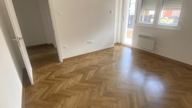 Stan, Trosoban, Prodaja, 78m2, Južni bulevar