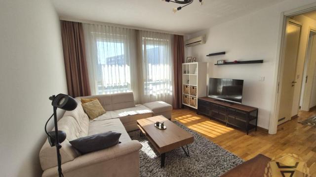 Stan, Trosoban, Izdavanje, 80m2, Blok 67 (Belvil), Novi Beograd, Bulevar Crvene Armije