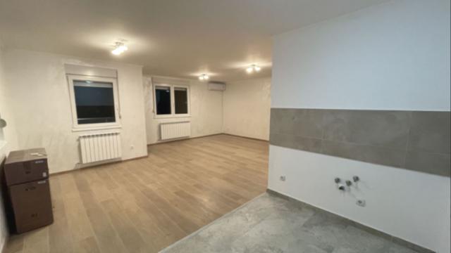 Stan, Trosoban, Prodaja, 85m2, Šilerova