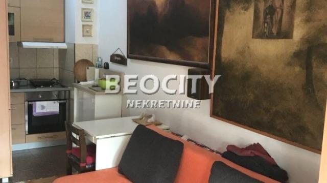 Stan, Garsonjera, Prodaja, 25m2, Gornji grad, Zemun, Dobrovoljačka
