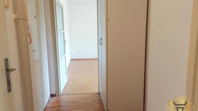 Stan, Dvoiposoban, Izdavanje, 67m2, Blok 33, Novi Beograd, Bulevar Zorana Đinđića