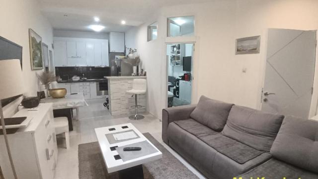 Stan, Dvosoban, Prodaja, 47m2, Blok 62, Novi Beograd, Nehruova