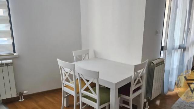 Stan, Dvosoban, Izdavanje, 43m2, Crveni krst, Vračar, Žička