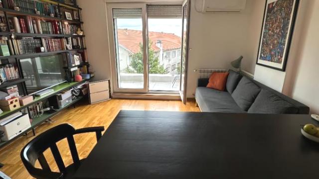 Stan, Dvosoban, Izdavanje, 39m2, Crveni krst, Vračar, Timočka
