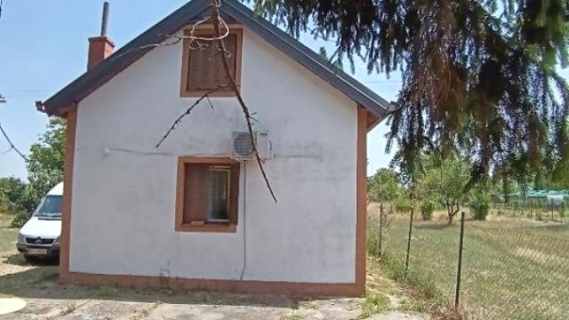 Kuća, Dvosoban, Prodaja, 54m2, Stari Banovci, Okolno mesto, Braće Trninić