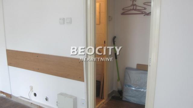 Poslovni prostor, Garsonjera, Izdavanje, 15m2, YUBC, Novi Beograd, Bul. Mihaila Pupina