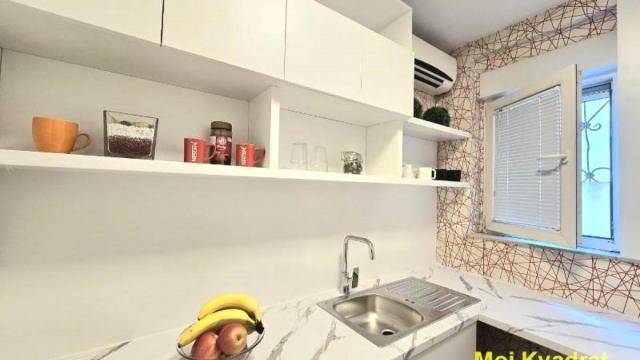 Stan, Dvoiposoban, Prodaja, 64m2, Blok 38, Novi Beograd, Narodnih heroja
