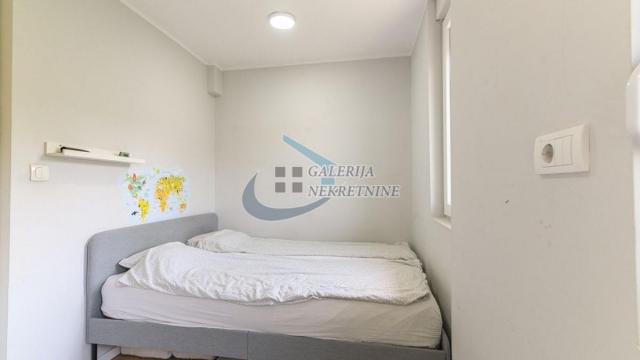 Stan, Trosoban, Prodaja, 58m2, Karaburma, Palilula, Milorada Dimitrijevića