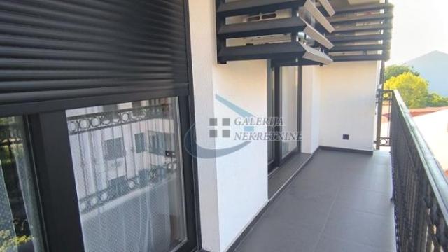 Stan, četvorosoban, Izdavanje, 102m2, Crveni krst, Vračar, Gročanska