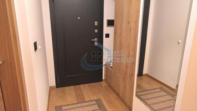 Stan, četvorosoban, Izdavanje, 102m2, Crveni krst, Vračar, Gročanska