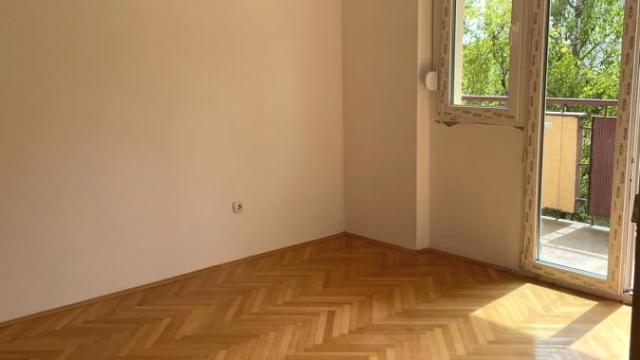 Stan, Trosoban, Prodaja, 64m2, Irig
