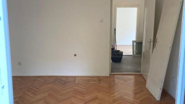 Stan, Trosoban, Prodaja, 64m2, Irig