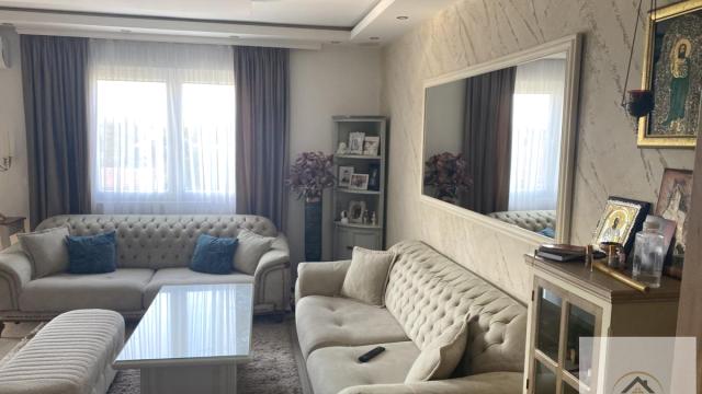 Stan, Trosoban, Prodaja, 85m2, Ruma