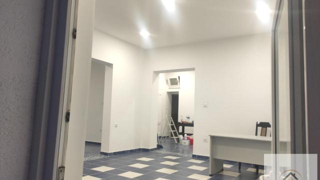 Poslovni prostor, Jednosoban, Izdavanje, 70m2, Ruma