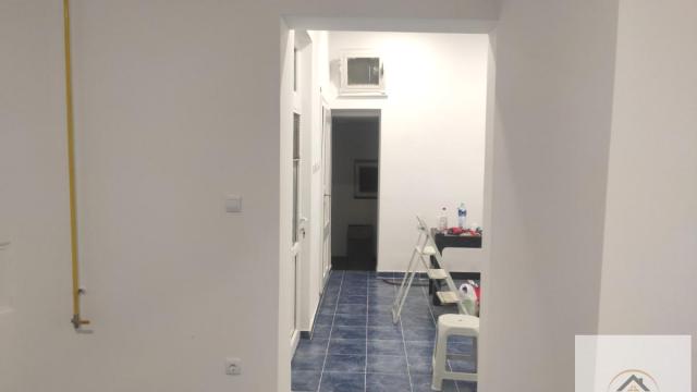 Poslovni prostor, Jednosoban, Izdavanje, 70m2, Ruma