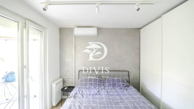 Stan, četvorosoban, Izdavanje, 90m2, Izvorska