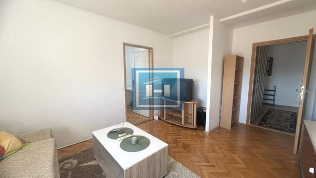 Stan, Dvosoban, Izdavanje, 56m2, Centar, Gradska lokacija, Ćuprija
