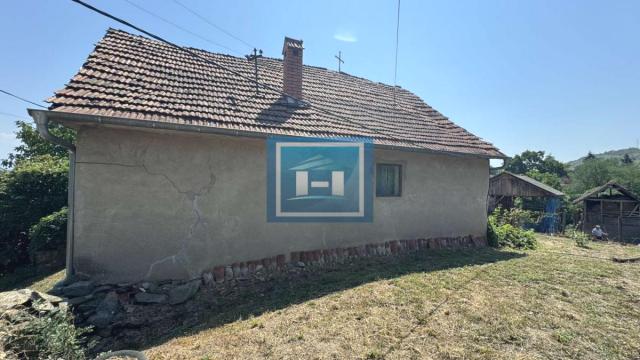 Kuća, četvorosoban, Prodaja, 80m2, Jovac, Okolno mesto, Ćuprija