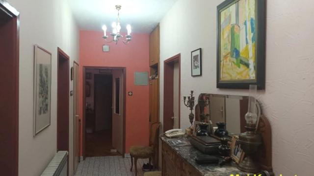 Kuća, Prodaja, 431m2, Nova Pazova, Okolno mesto, Kneza Mihaila