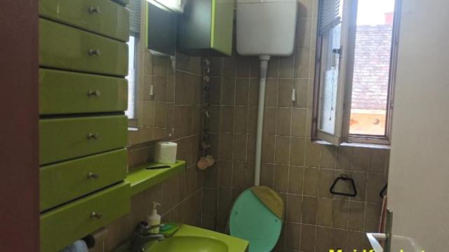 Kuća, Prodaja, 431m2, Nova Pazova, Okolno mesto, Kneza Mihaila