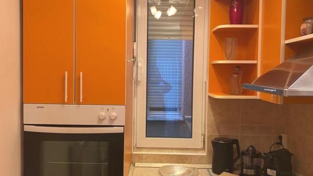 Stan, Dvosoban, Izdavanje, 42m2, Južni bulevar, Vračar, Vardarska