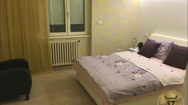 Stan, četvorosoban, Izdavanje, 106m2, Krunska, Vračar, Kumanovska